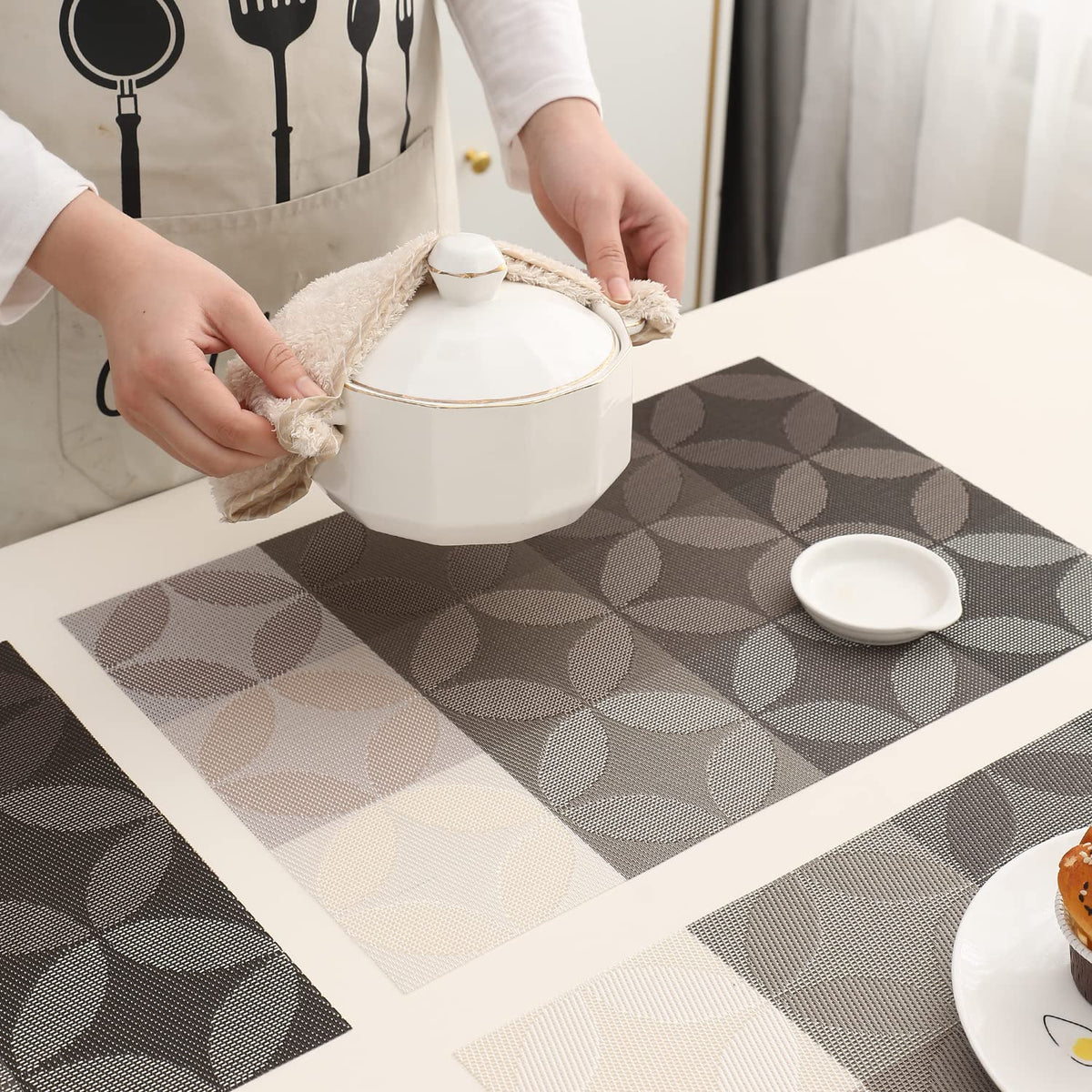 PVC Dining Table Mats, Geometric Grey
