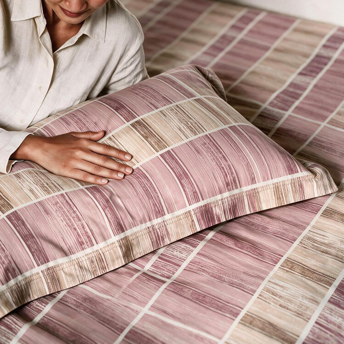 HOKIPO 180 TC Cotton Twill Flat Bedsheet in King Size, Purple & Pink - image 7