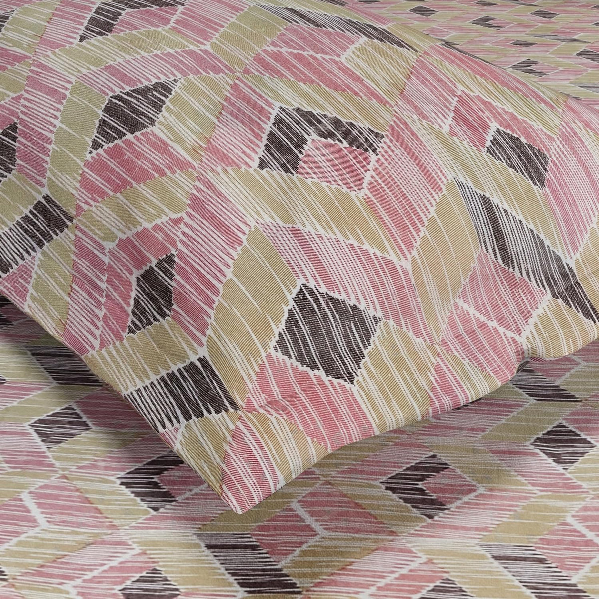 HOKIPO King Size Cotton Bedsheet, 2 Pillow Covers, Geometric, Blush Sand - image 3