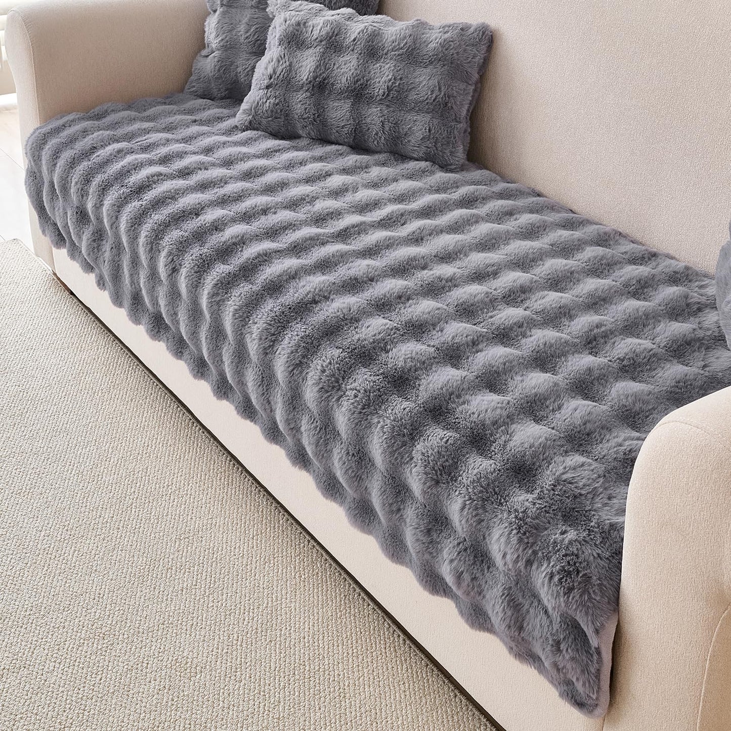'FurHug' Premium Faux Rabbit Fur Sofa Seat Mats, Cool Grey