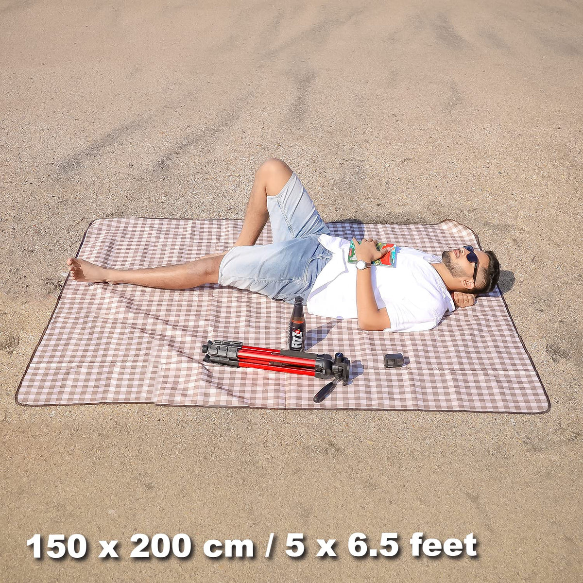 Foldable Waterproof and Sandproof Picnic Mat Blanket, Checks Brown