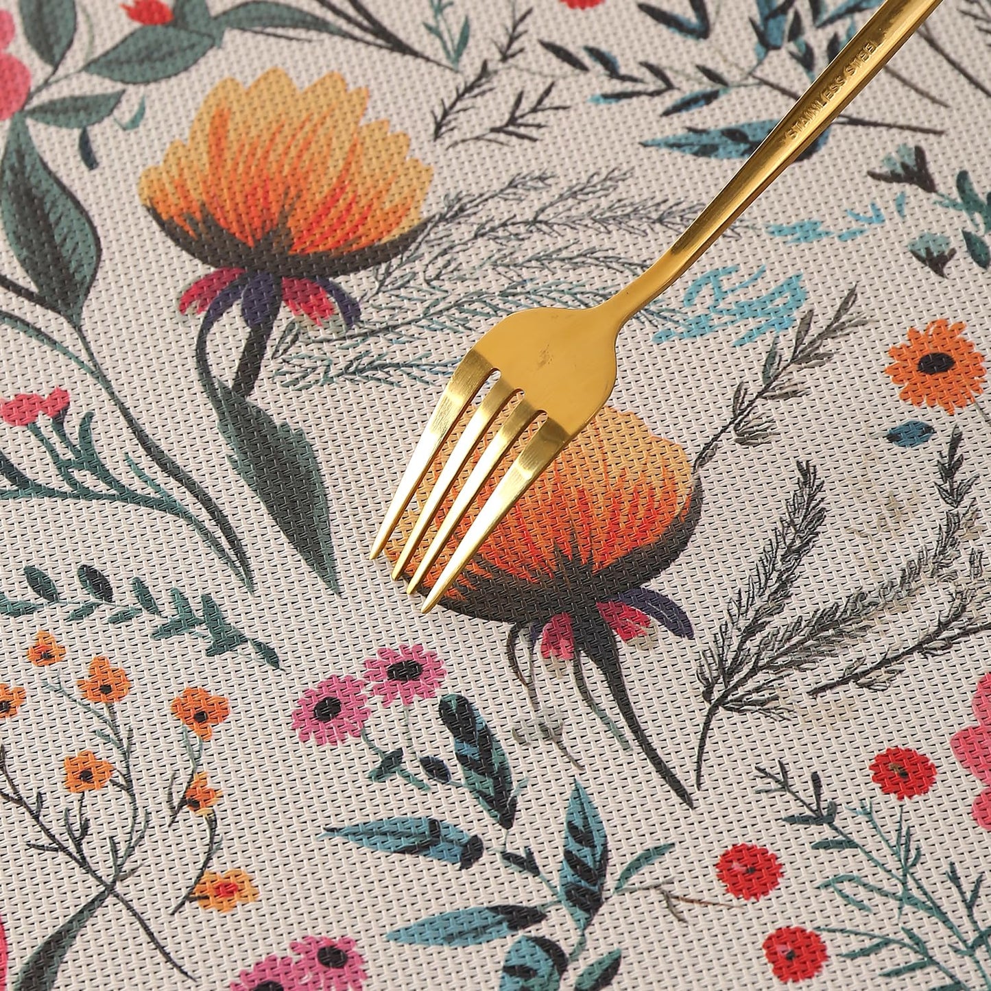 Artistic Flora PVC Washable Mats for Dining Table - Cosmos