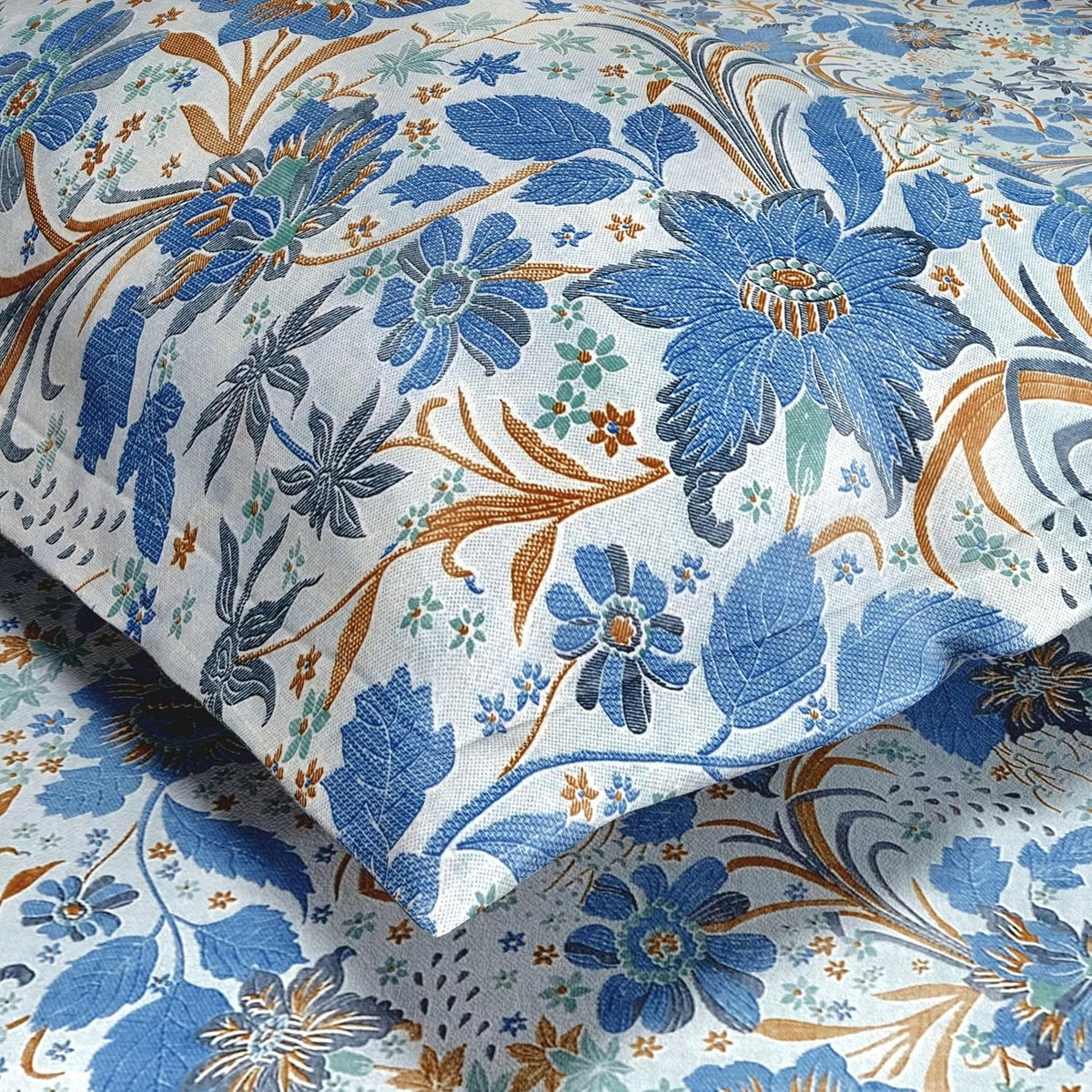 HOKIPO King Size Cotton Bedsheet, 2 Pillow Covers, Floral, Indigo Blue - image 3