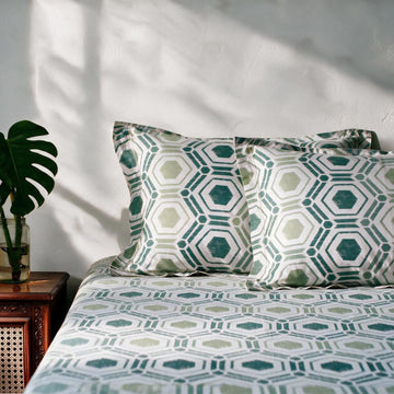 HOKIPO Geometric 180 TC Cotton Percale Flat Bedsheet, King Size, Green Teal
