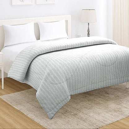 AC Comforter and Bedding Set for Double Bed, Cloud Grey Zig Zag - HOKIPO | Har Ghar ka Humsafar