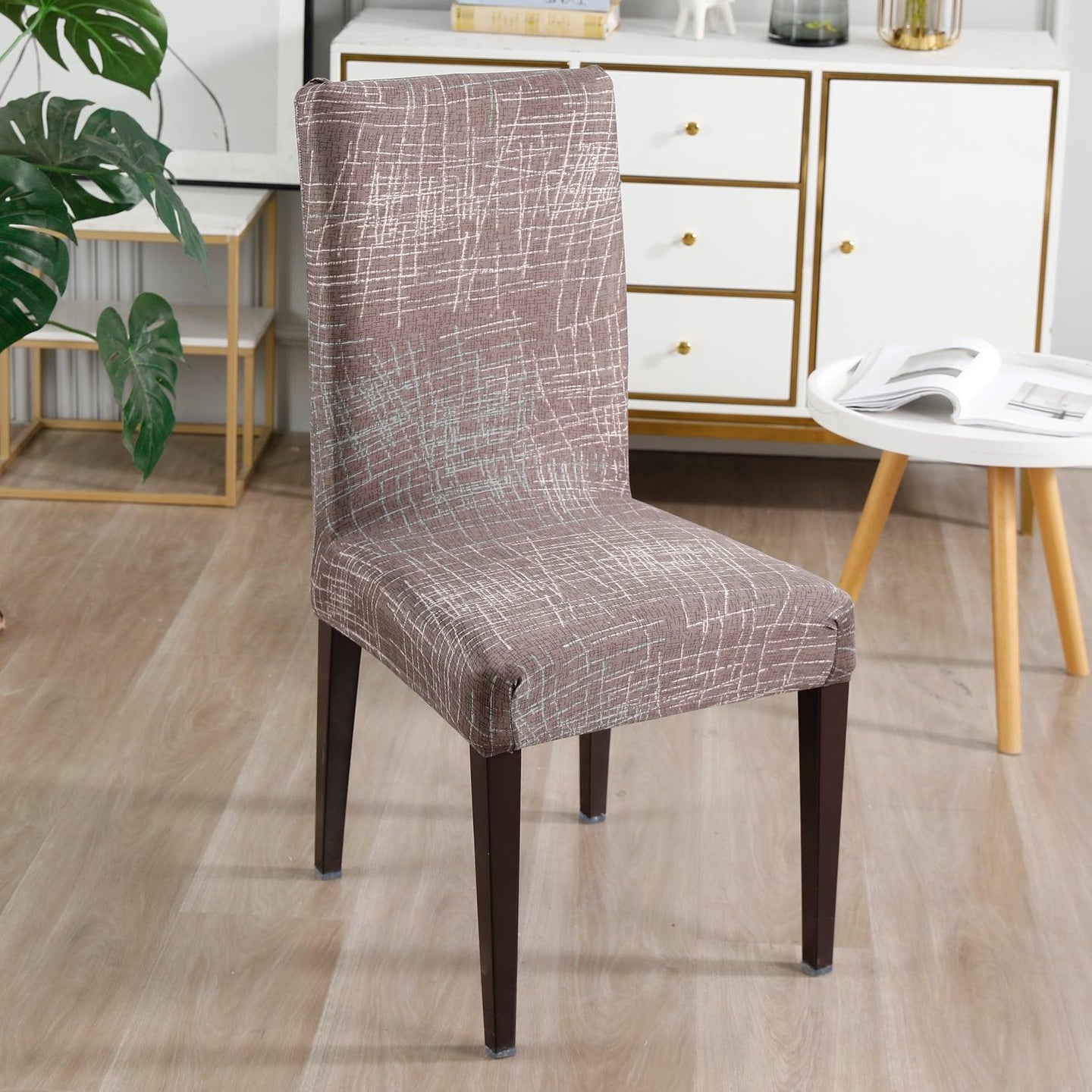 Abstract Lines Brown Print chair covers​ Set