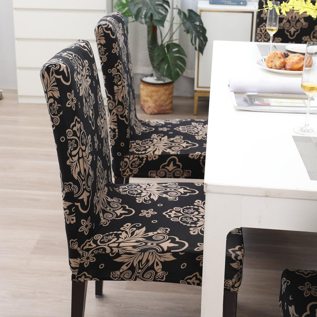 Black Damask print stylish chair cover | Hokipo