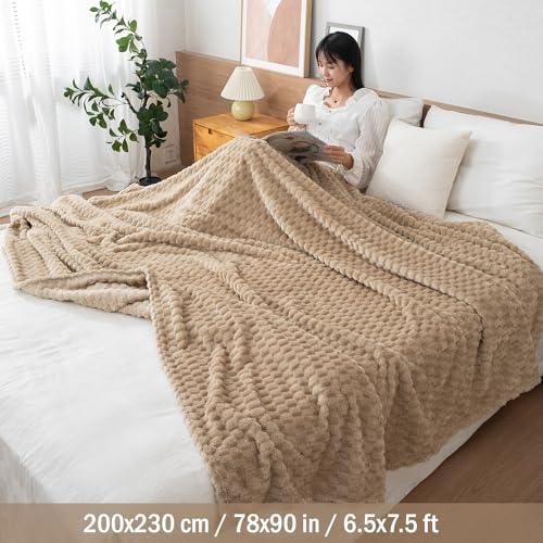 Fleece AC Blanket Queen, Beige - HOKIPO | Har Ghar ka Humsafar