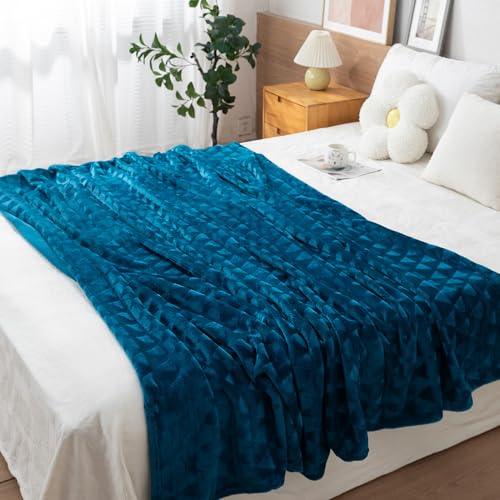 Buy Stylish Teal Colour Luxury Blanket| HOKIPO