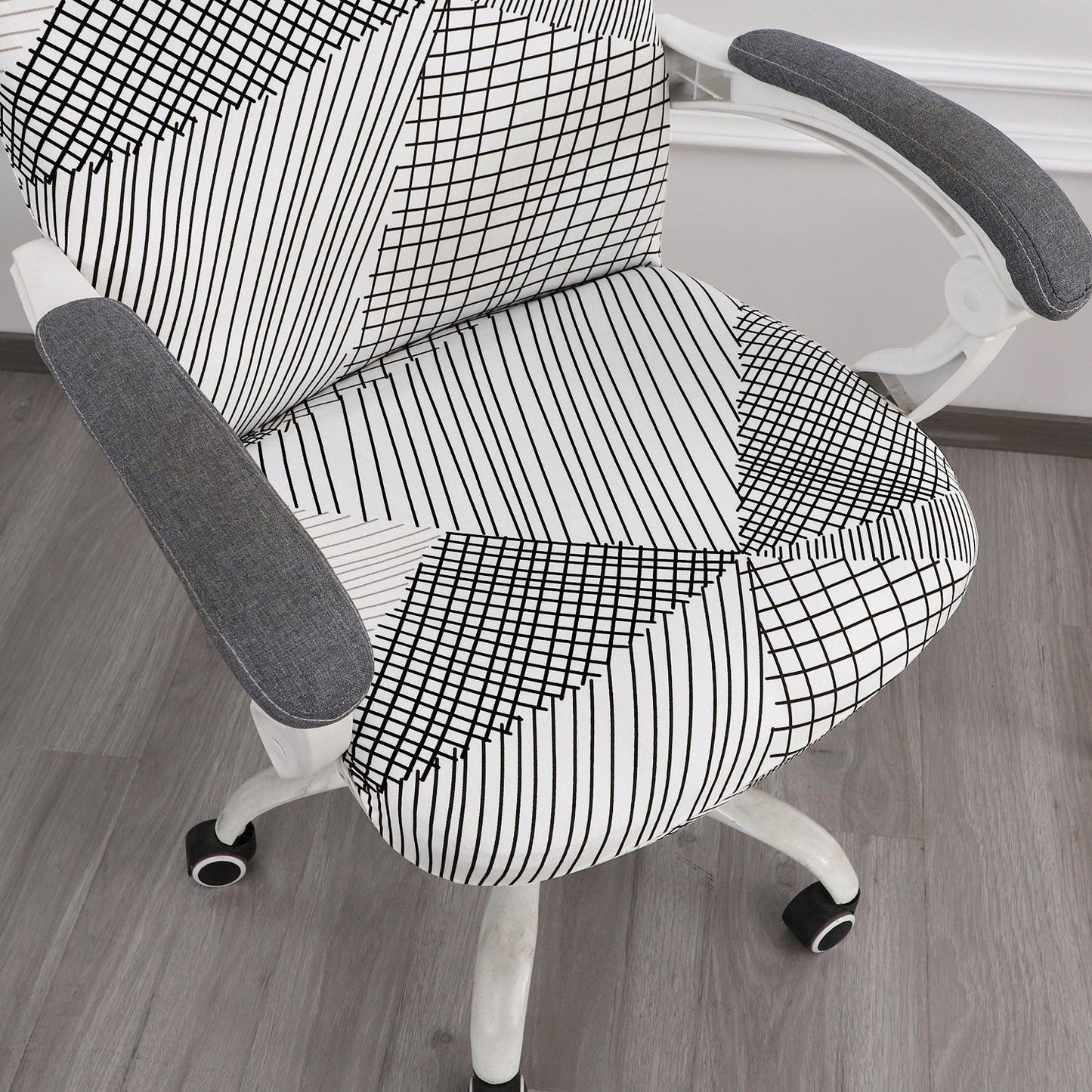 HOKIPO 140gsm Stretchable Office Chair Cover, Snow White Black Geometry - Medium / Large - HOKIPO | Har Ghar ka Humsafar