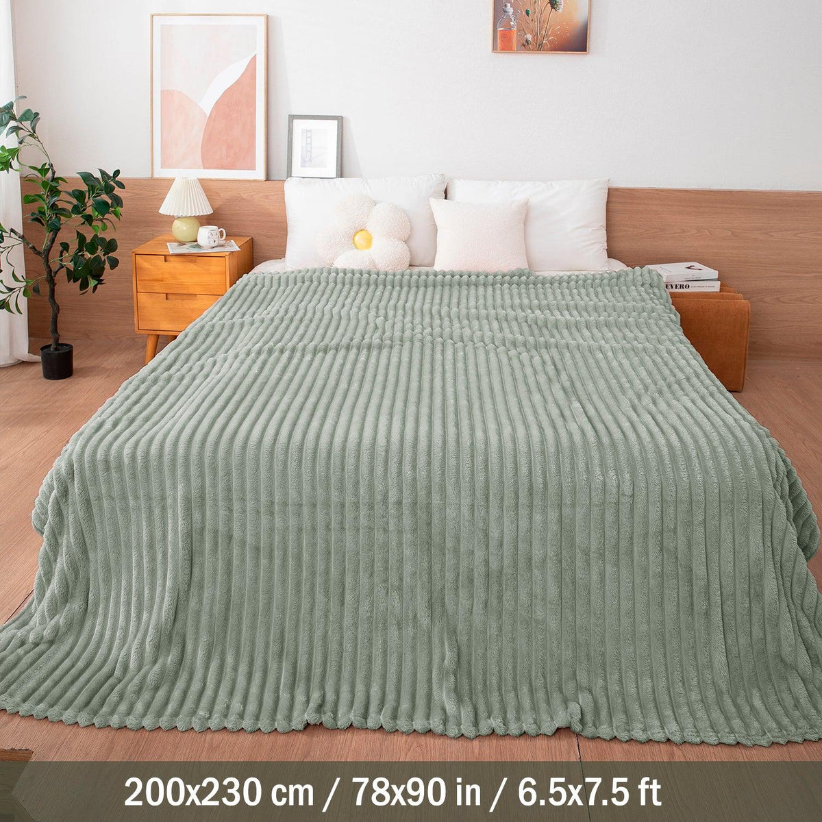Buy Moss Green Striped Soft Fleece Blankets| Double Bed | HOKIPO