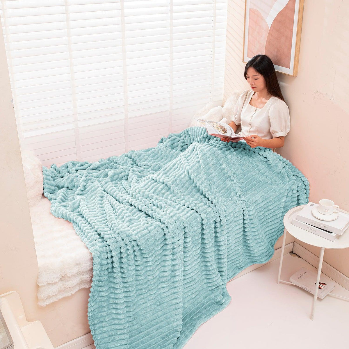 Buy Soft sky blue fleece AC blanket for double bed cozy bedroom lightweight blanket | HOKIPO