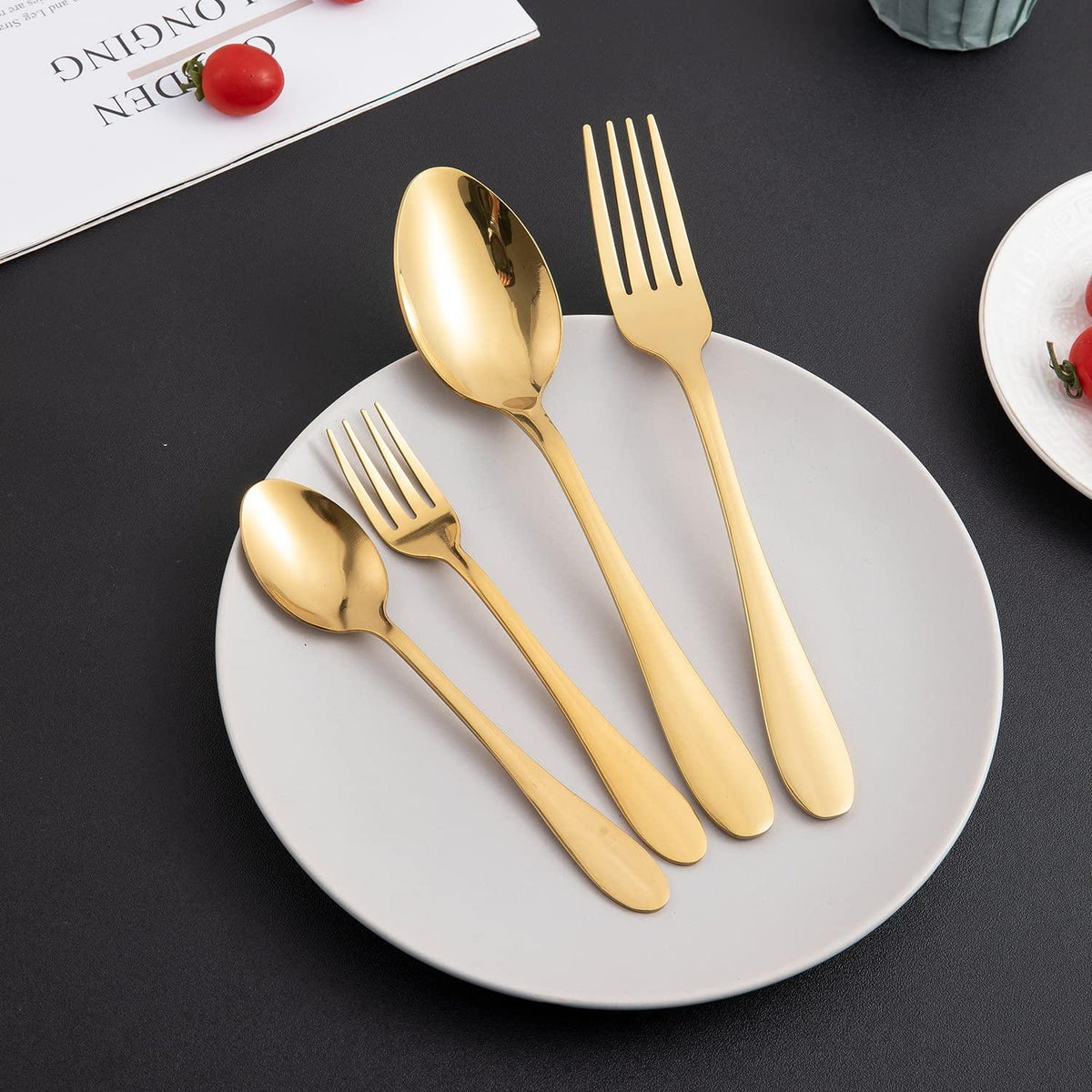 HOKIPO Gold Cutlery Set of 18 / 24 Pcs Stainless Steel Flatware Set, Mirror Finish with Gift Box - HOKIPO | Har Ghar ka Humsafar