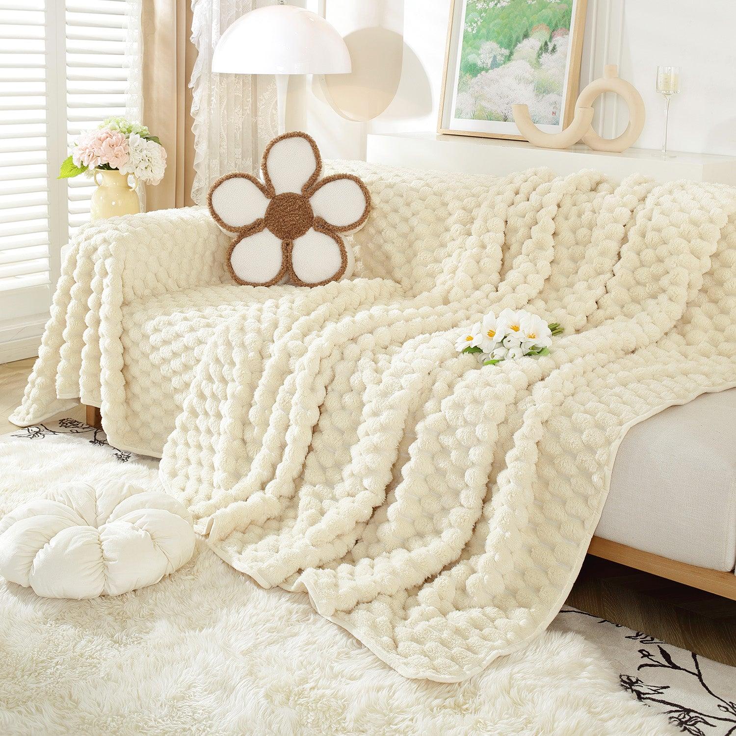 Chunky Knit Cream Throw With Pom Poms Knitted Throw Blanket With