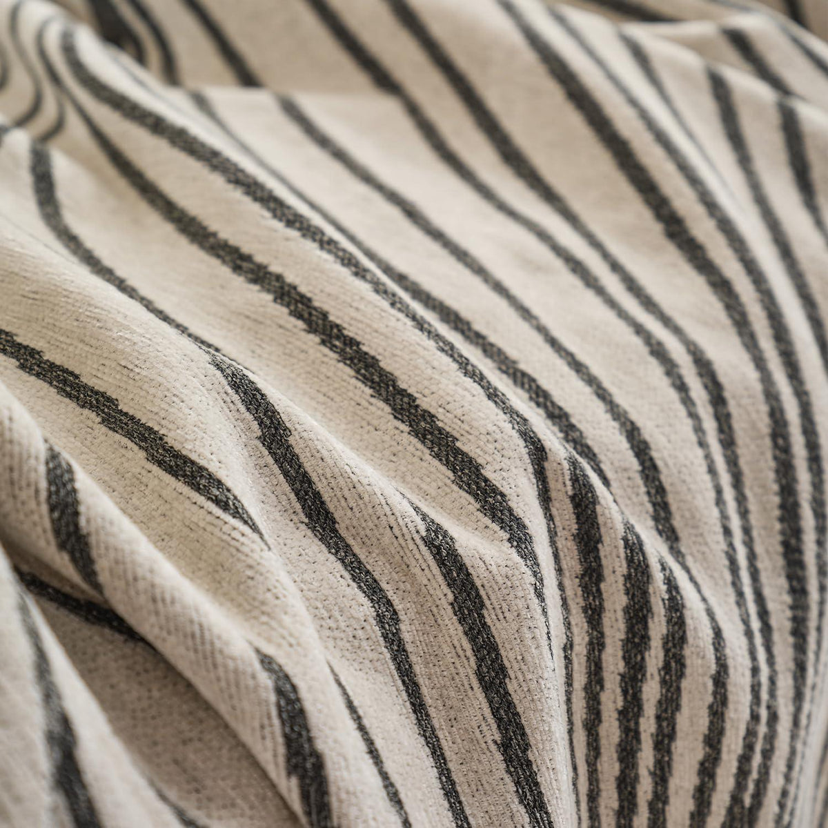 Midnight Black Printed Chenille Sofa Throw | All - Season & Anti - Slip Cover - HOKIPO | Har Ghar ka Humsafar