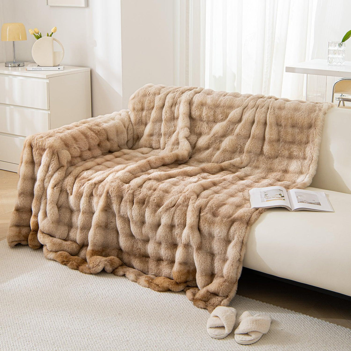 Soft Brown Premium Gradient Faux Rabbit Wool Sofa Throw Blanket​ | HOKIPO