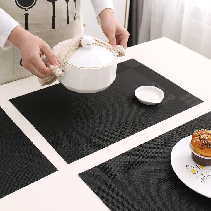 PVC Dining Table Mats, Black - HOKIPO | Har Ghar ka Humsafar