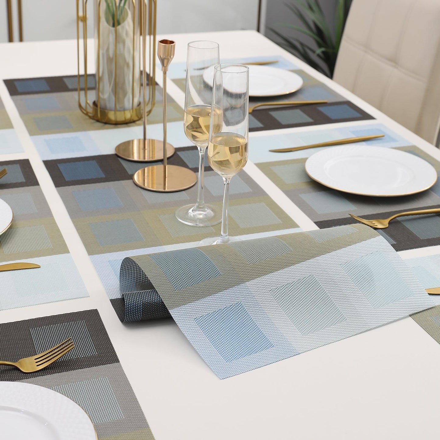 PVC Dining Table Mats, Gradient Blue - HOKIPO | Har Ghar ka Humsafar