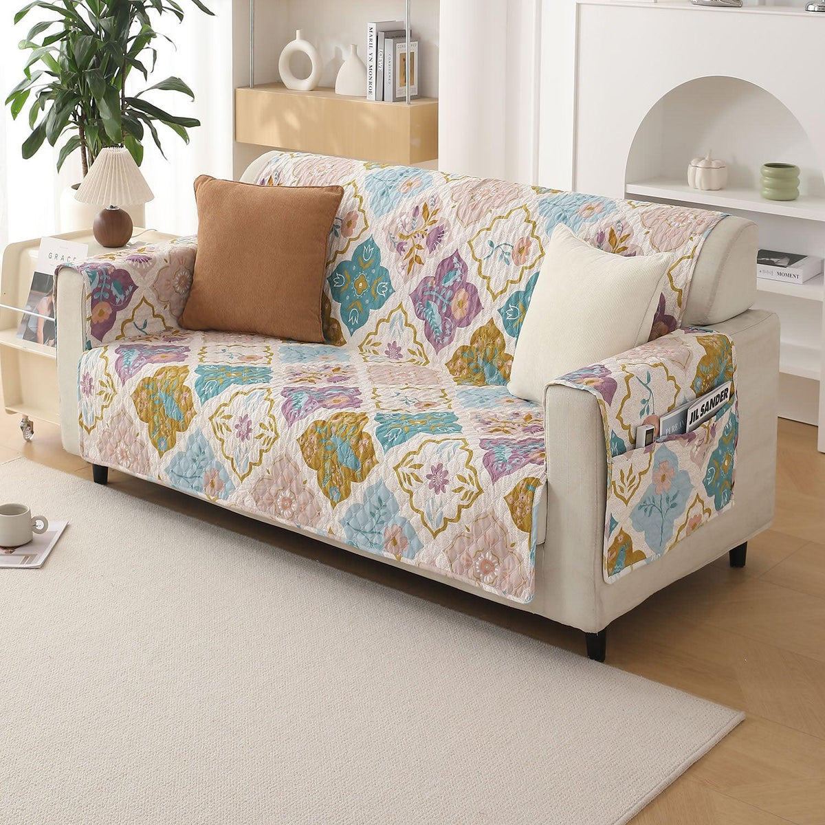 Quatrefoil Multicolor Printed 2 seater quilted sofa cover​ 